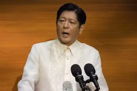 Philippine President delivers first national statement at parliament 