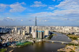 Vietnam’s economy back on track for strong recovery: Singaporean daily
