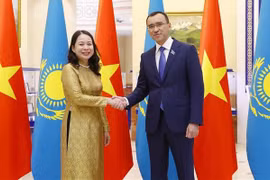 Vietnam treasures sound traditional friendship with Kazakhstan: vice president