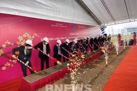 Ground broken for new industrial park, workers’ housing projects in Bac Ninh