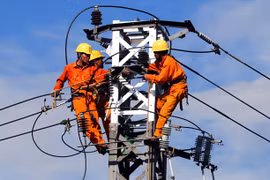 EVN prepares plans to ensure electricity supply in anticipation of surging demand