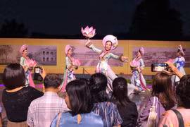 Night tour of Thang Long Imperial Citadel to return in late April
