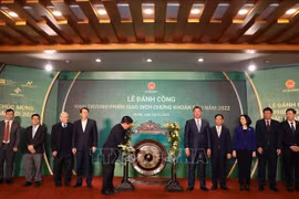 First trading session of Vietnamese stock market opens