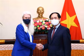 Foreign Minister meets with visiting British Minister of State for Asia