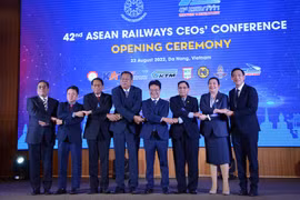 Da Nang hosts 42nd ASEAN Railway CEOs' Conference