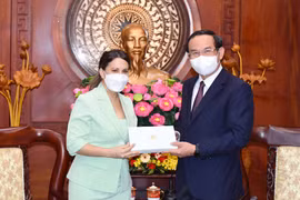 Vietnam-Cuba ties further strengthened