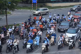 Hanoi builds roadmap for motorcycle exhaust emission control