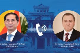 Vietnamese, Belarusian foreign ministers hold phone talks