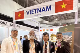 Vietnamese wood, furniture products introduced in Indian expo 