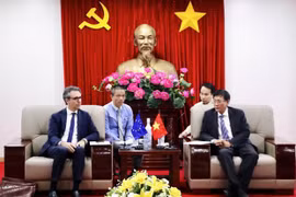 EU Delegation to Vietnam explores investment opportunities in Binh Duong