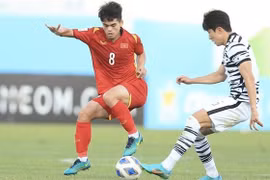 Vietnam hold defending champions RoK to 1-1 draw