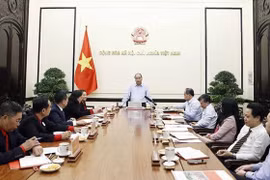 President asks Red Cross society to help the poor enjoy Lunar New Year