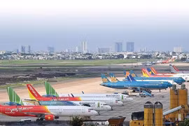 Cheap plane, train tickets to tourist destinations offered on National Day