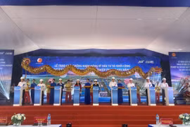 Quang Ninh starts work on large industrial factory complex
