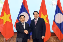 Vietnam, Laos comprehensive cooperation thrives: Lao newspaper