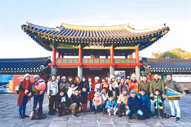 Tours to RoK, Japan heat up tourism market