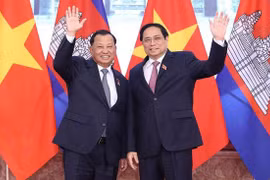 PM Chinh hosts Cambodian Senate leader