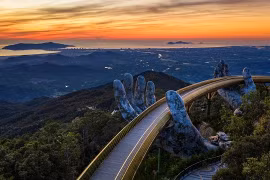 Da Nang: Cable car system to Golden Bridge opens to visitors