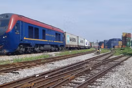 Solutions proposed to improve int’l railway transport service
