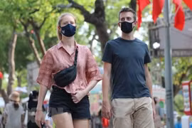 Hanoi welcomes 550,000 visitors during the four-day holiday