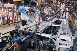 WB downgrades growth forecast for Vietnam to 5.3 percent