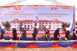 Vietnamese, Lao Ministries of Public Security eye stronger cooperation 