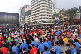 SEA Games 31: HCM City football fans facilitated to cheer along pedestrian street