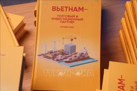 Reference book on Vietnam’s economy published in Russia