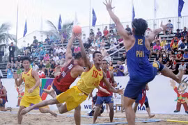 SEA Games 31: Vietnam fetch gold in men’s beach handball, bronze in diving