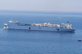 US hospital ship arrives at Vung Ro Port for Pacific Partnership 2022