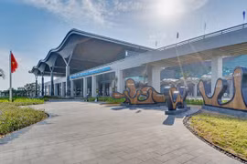 CAAV seeks 1 billion USD upgrade for Cam Ranh International Airport by 2030