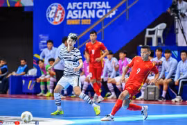Vietnam trounce RoK 5-1 in first match at AFC Futsal Asian Cup