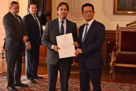 Uruguay eyes to beef up relations with Vietnam