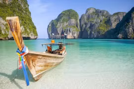 Thai private, public sectors urged to jointly tackle tourism challenges in 2023
