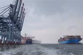 Waterway transportation agreement benefits Vietnam, Cambodia