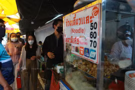 Thailand earmarks 45 million USD for programmes to cut cost of living