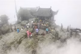 Yen Tu spring festival opens in Quang Ninh province