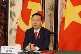 Senior Party officials of Vietnam, China hold talks