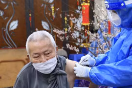 Localities urged to accelerate vaccinations against COVID-19 during Tet