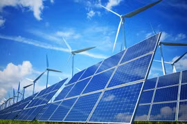 Vietnam strives to boost energy transition: official