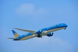 Vietnam Airlines relaunches services to Indonesia