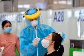 Bilingual COVID-19 testing forms to be applied for passengers at airports 