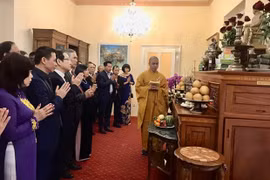 Legendary national founders commemorated abroad
