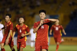 Football: Vietnam advance to final round of International U19 Tournament
