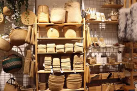 Vietnamese eco-friendly handicrafts draw Belgian consumers