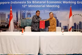 Singapore, Indonesia pledge to enhance cooperation on logistics and trade