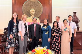 Can Tho, US step up health, education cooperation