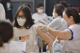 Vietnam records 2,963 new COVID-19 cases on Sept. 15