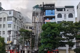 President extendes condolences to families of firefighters who died on duty 
