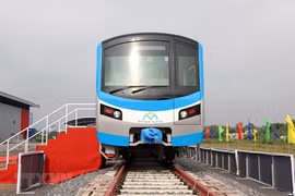 HCM City receives first train for Metro Line No. 1